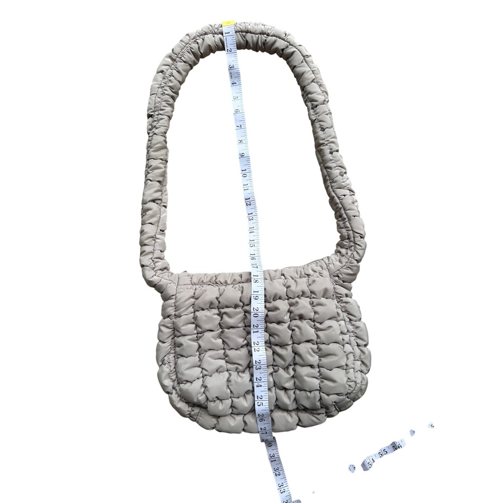 5/$25 Wild Fable Quilted Mini Shoulder Bag Women Small Tan Ruched Puffer EUC • - Picture 5 of 8